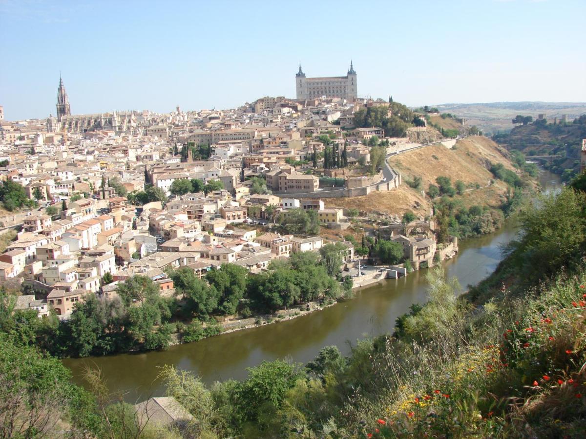 Puerta Del Vado Alto Apartment Toledo Bagian luar foto