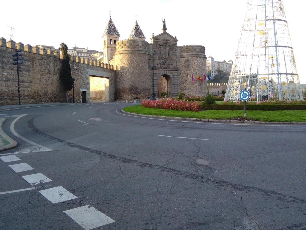 Puerta Del Vado Alto Apartment Toledo Bagian luar foto